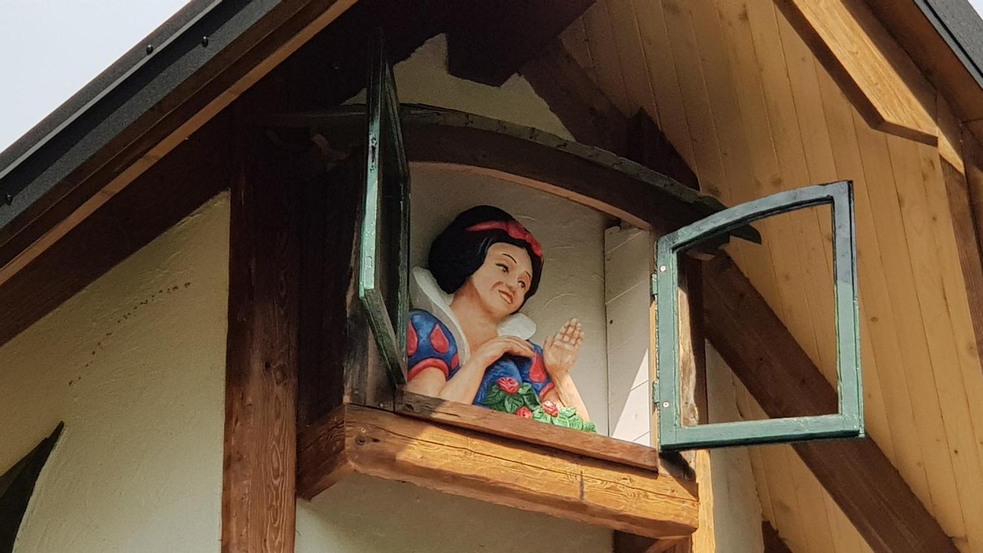 Chata W Rabce - Bajkowa Osada Rabka Bilik gambar